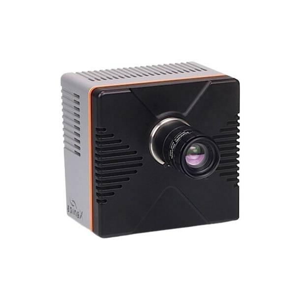 La serie Xenics Cheetah 640 es la mejor y más rápida serie de cámaras de alta resolución de imagen de visión infrarroja SWIR del mercado. Estas cámaras de Xenics incorporan el sensor lineal InGaAs de desarrollo propio y cuentan con una resolución de 640 x 512 píxeles y con un interfaz CameraLink